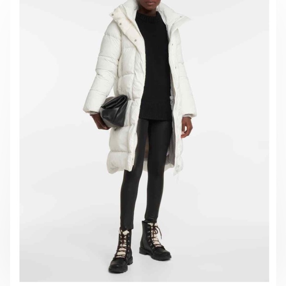 NWT Canada Goose Byward Hooded Down Parka/COAT/jacket limited edition Sz XS/4-6 - Picture 2 of 16